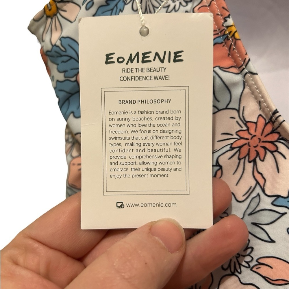 EOMENIE Floral One‑Piece Swimsuit – 2XL – Supportive, Ruched - Picture 5 of 6